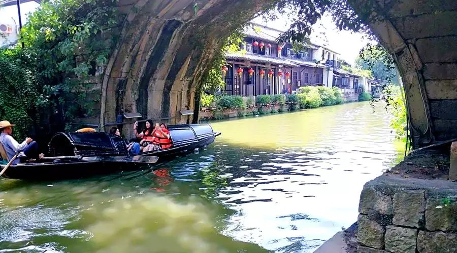 【4天五一小長假攻略】-西尼機(jī)電預(yù)祝各位“五一勞動(dòng)節(jié)”快樂！