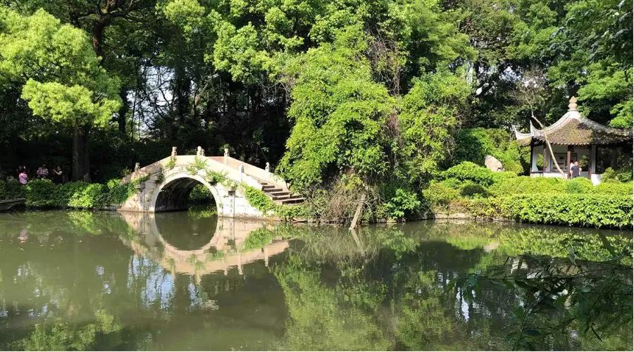 【4天五一小長假攻略】-西尼機(jī)電預(yù)祝各位“五一勞動(dòng)節(jié)”快樂！